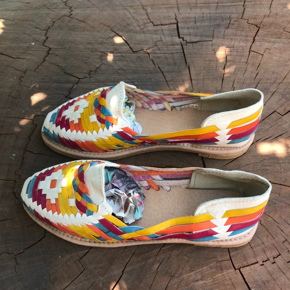 Women's Mexican Handmade Leather Huaraches - Picture 5 of 5
